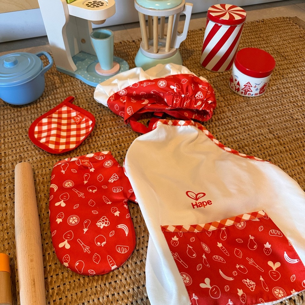 Accessories for kids play kitchen - Picture 2 of 6